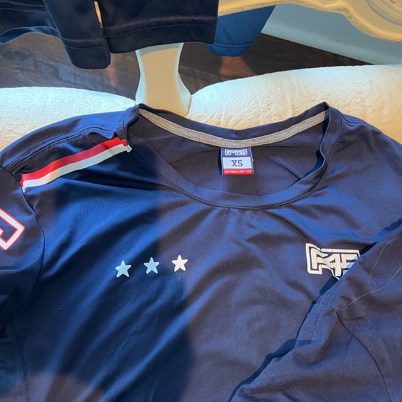 F45 coaches gear and lionheart - Picture 4 of 7